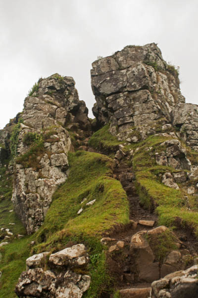 Faerie Glen, Isle of Skye. © J. Lynn Stapleton, 3rd August 2013